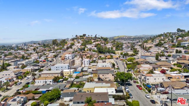 945 N Ditman Avenue, Los Angeles, CA 90063