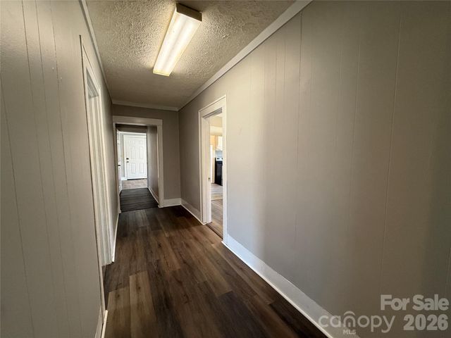 40 Little Knob Road, Asheville, NC 28803