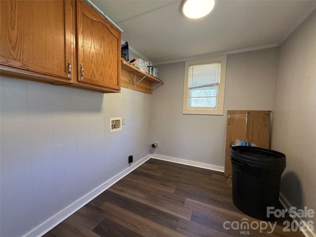 40 Little Knob Road, Asheville, NC 28803