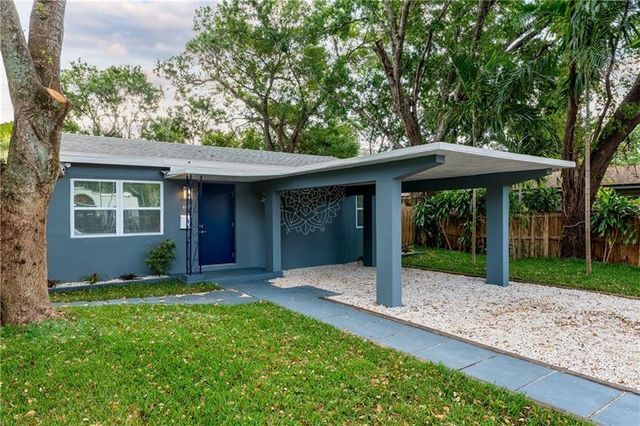 628 SW 14th Ter, Fort Lauderdale, FL 33312