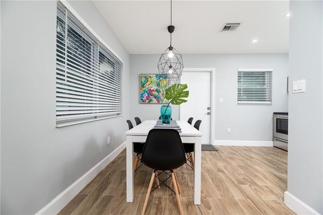 628 SW 14th Ter, Fort Lauderdale, FL 33312