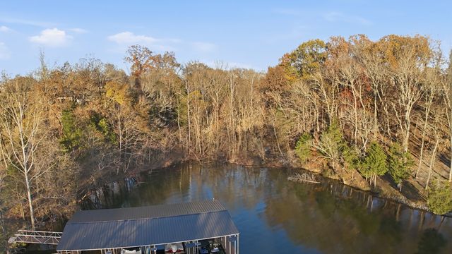 1029 Emerald Valley Dr, Castalian Springs, TN 37031