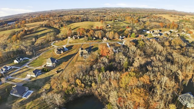 1029 Emerald Valley Dr, Castalian Springs, TN 37031