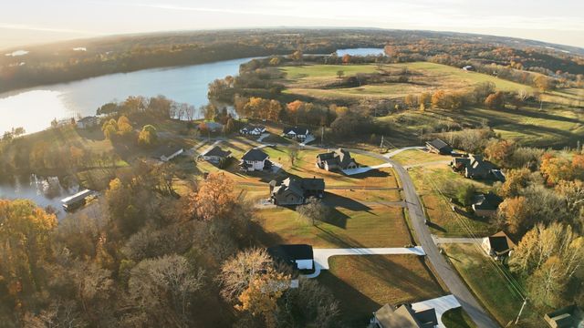 1029 Emerald Valley Dr, Castalian Springs, TN 37031