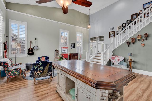 10 Kali Ct, Oakley, CA 94561