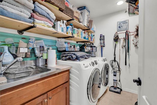 10 Kali Ct, Oakley, CA 94561