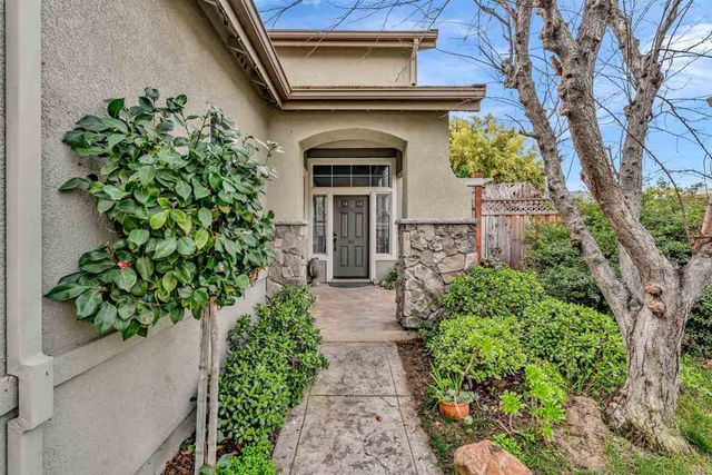 10 Kali Ct, Oakley, CA 94561