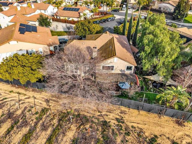 10 Kali Ct, Oakley, CA 94561