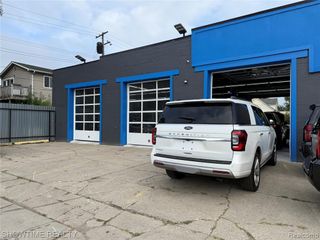 22031 Dequindre Road, Hazel Park, MI 48030