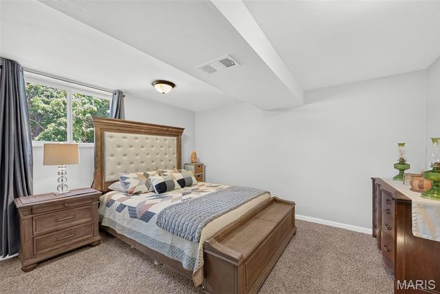 21 Gary Glen Drive, St Peters, MO 63376
