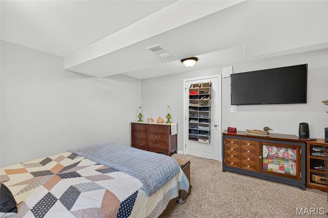 21 Gary Glen Drive, St Peters, MO 63376