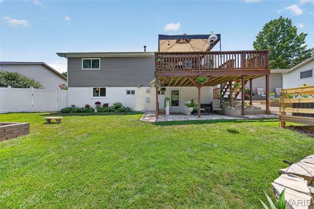 21 Gary Glen Drive, St Peters, MO 63376