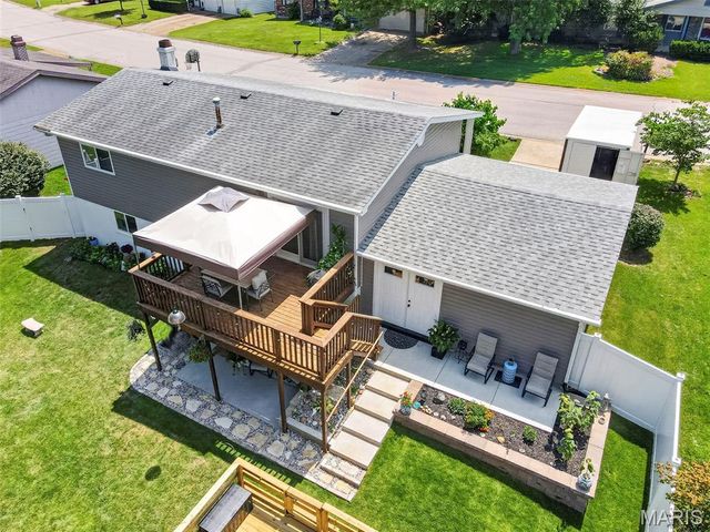 21 Gary Glen Drive, St Peters, MO 63376