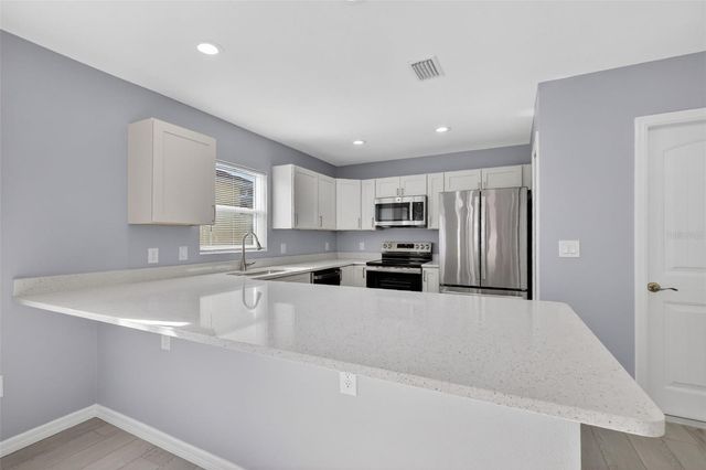 1336 LAJOLLA CIR, The Villages, FL 32159
