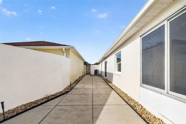 1336 LAJOLLA CIR, The Villages, FL 32159