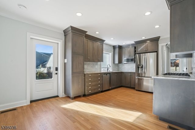 1840 Lake Ave, Scotch Plains Twp., NJ 07076