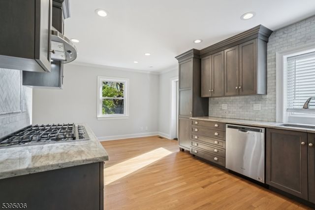 1840 Lake Ave, Scotch Plains Twp., NJ 07076