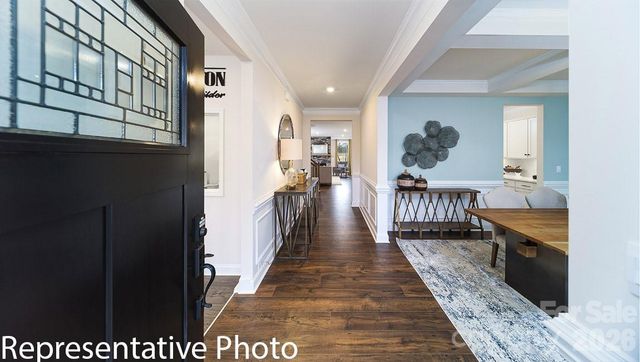 108 Rhuidean Court, Troutman, NC 28166