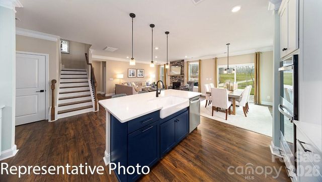 108 Rhuidean Court, Troutman, NC 28166