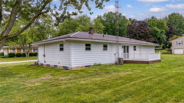4138 Genevieve Boulevard, Stow, OH 44224