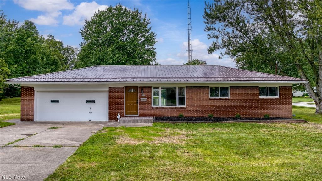 4138 Genevieve Boulevard, Stow, OH 44224