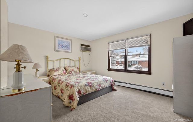 525 Keller Avenue, Elmont, NY 11003