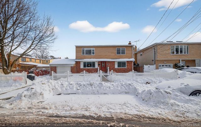525 Keller Avenue, Elmont, NY 11003