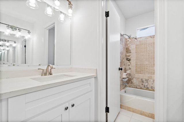 7810 Antoine Drive, Houston, TX 77088