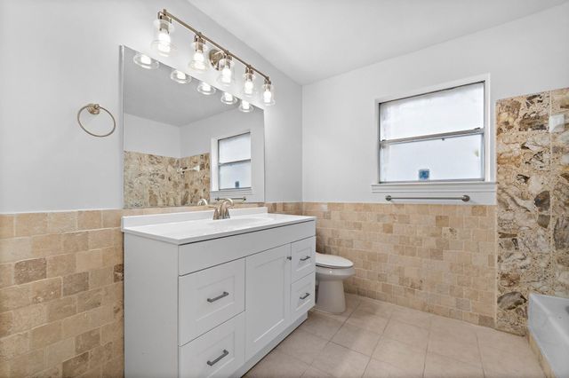 7810 Antoine Drive, Houston, TX 77088