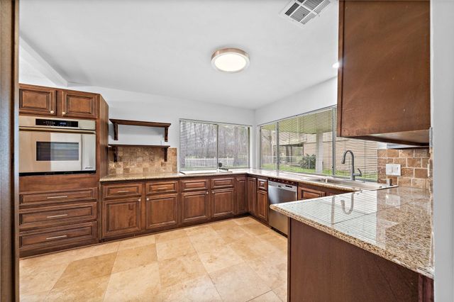 7810 Antoine Drive, Houston, TX 77088