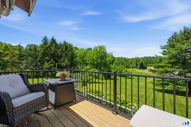 1512 Country Club Road, Middletown, CT 06457