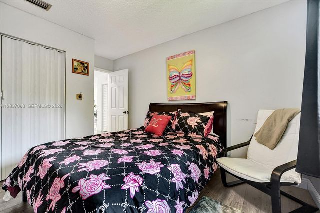 5112 SW 87th Avenue, Cooper City, FL 33328