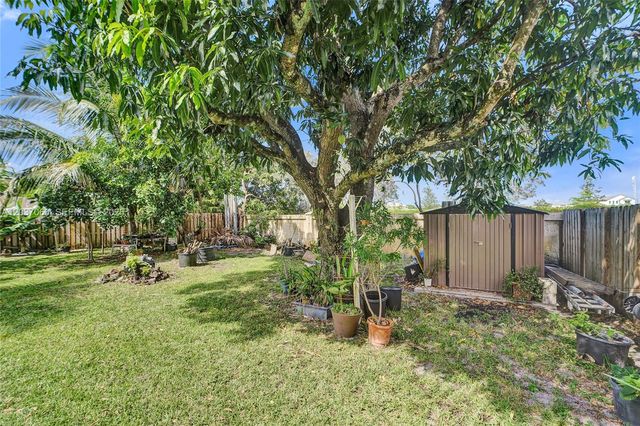 5112 SW 87th Avenue, Cooper City, FL 33328