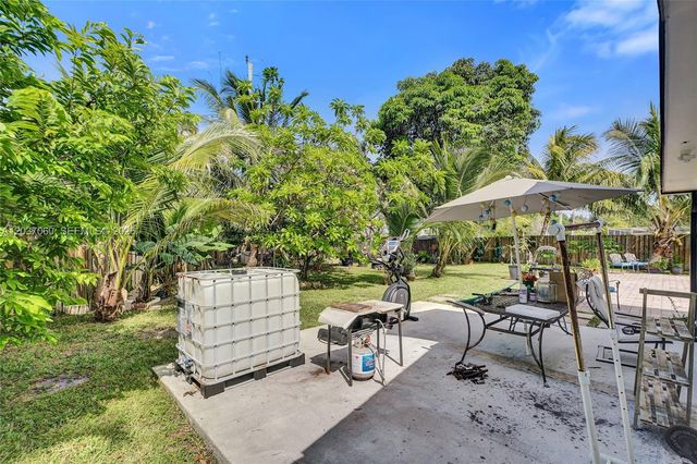 5112 SW 87th Avenue, Cooper City, FL 33328