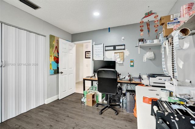 5112 SW 87th Avenue, Cooper City, FL 33328