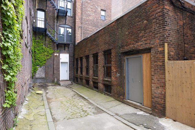 133 North Washington, Boston, MA 02113