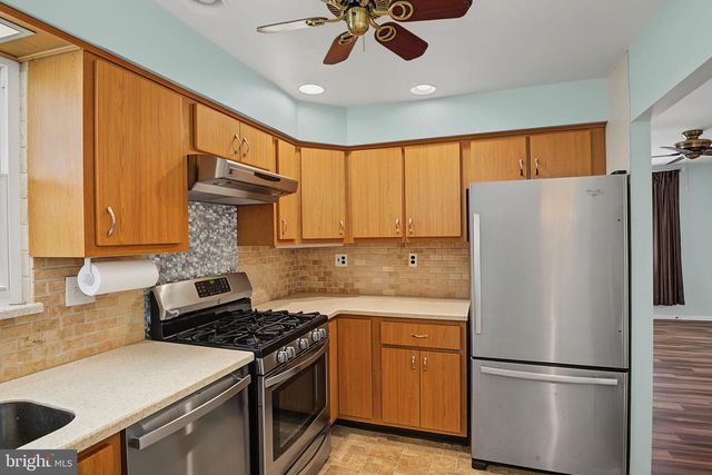 405 PARLIN PL, Philadelphia, PA 19116