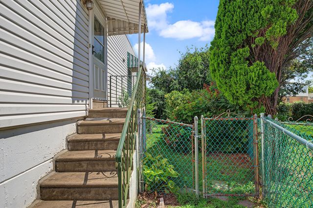 405 PARLIN PL, Philadelphia, PA 19116