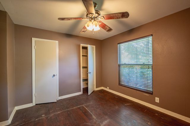 10115 Northlake Drive, Dallas, TX 75218