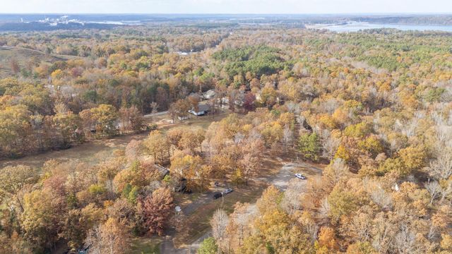 215 SAINT ANDREWS CT, Counce, TN 38326