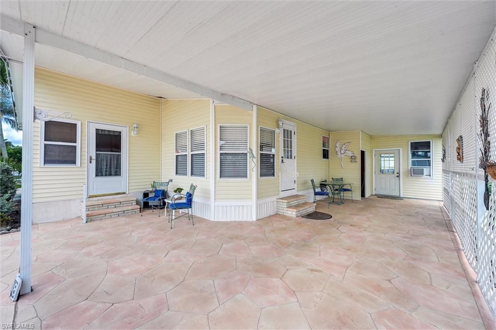 148 Seven Seas WAY, NAPLES, FL 34104 — photo 3