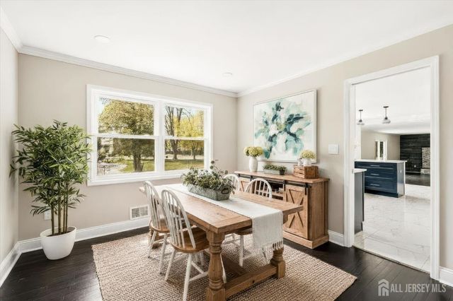 1 Sussex Road, East Brunswick, NJ 08816