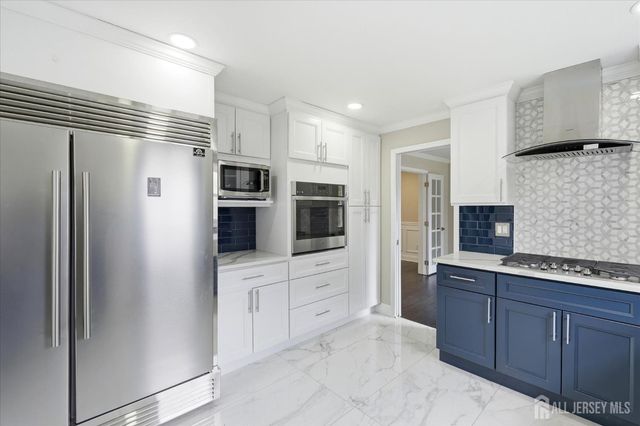 1 Sussex Road, East Brunswick, NJ 08816