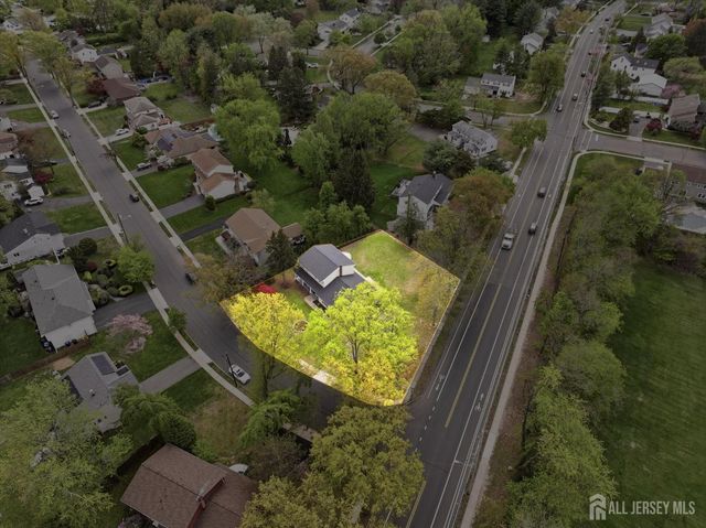 1 Sussex Road, East Brunswick, NJ 08816