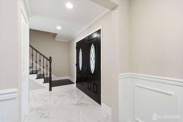 1 Sussex Road, East Brunswick, NJ 08816