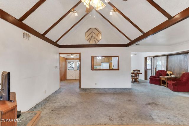 22923 Keswick Street, Canoga Park, CA 91304