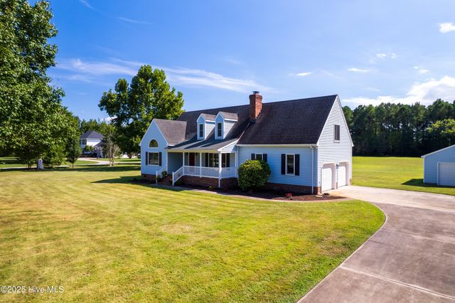 114 Oxford Road, Moyock, NC 27958