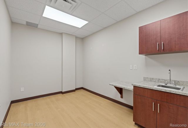 13530 Michigan Avenue 242, Dearborn, MI 48126