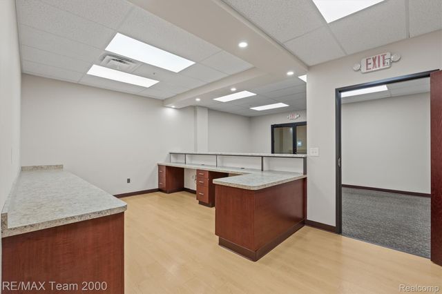 13530 Michigan Avenue 242, Dearborn, MI 48126