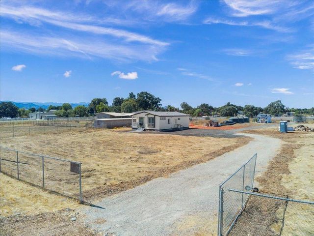 2055 Rucker Avenue, Gilroy, CA 95020